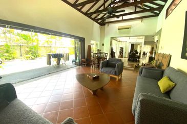 Changkat Kiara Surya