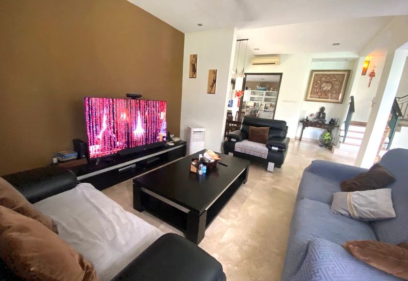 Changkat Kiara Surya