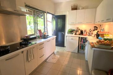 Changkat Kiara Surya