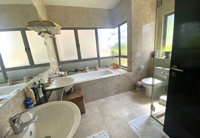 Changkat Kiara Surya