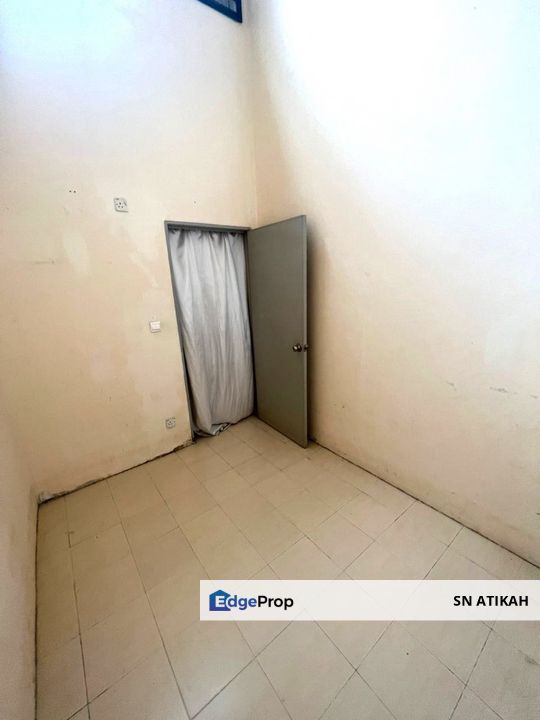 [EXTENDED & RENOVATED] Facing Open Single Storey Terrace Taman Intan Baiduri Sepang, Selangor, Sepang
