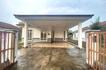 Bandar Tasik Senangin