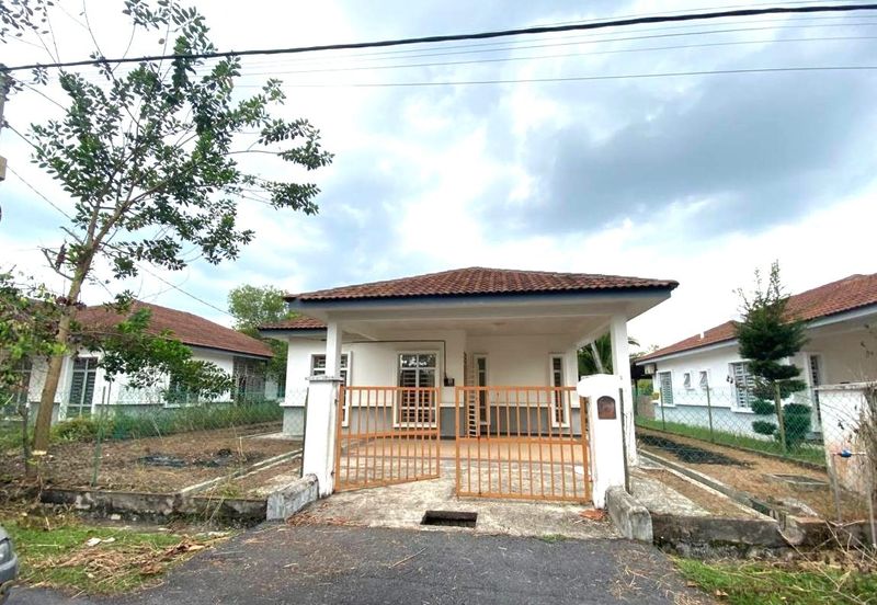 Bandar Tasik Senangin