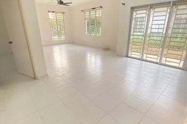 Bandar Tasik Senangin