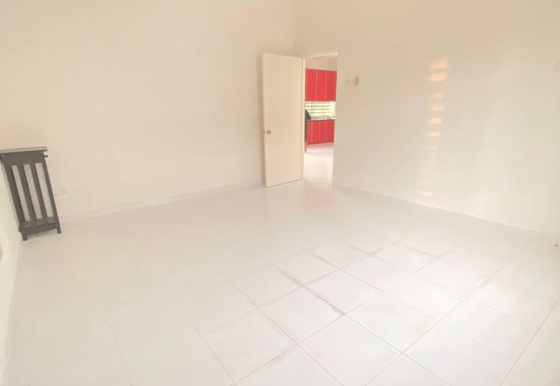 Bandar Tasik Senangin