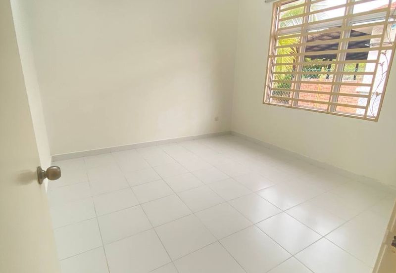 Bandar Tasik Senangin