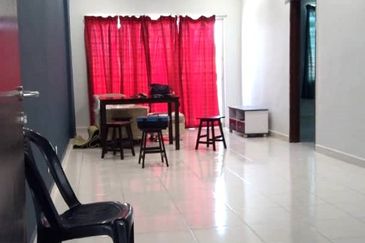 Residensi Warnasari 2