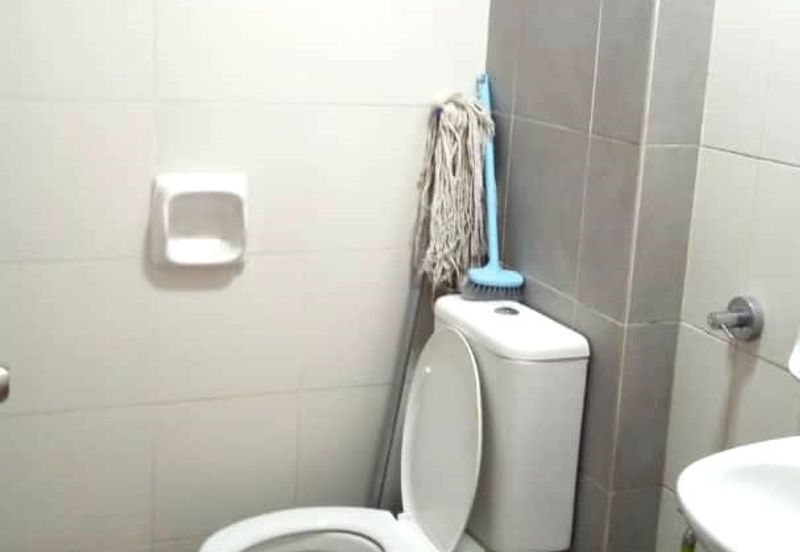 Residensi Warnasari 2