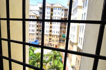 Pangsapuri Seri Nuang