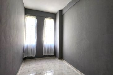 Pangsapuri Seri Nuang