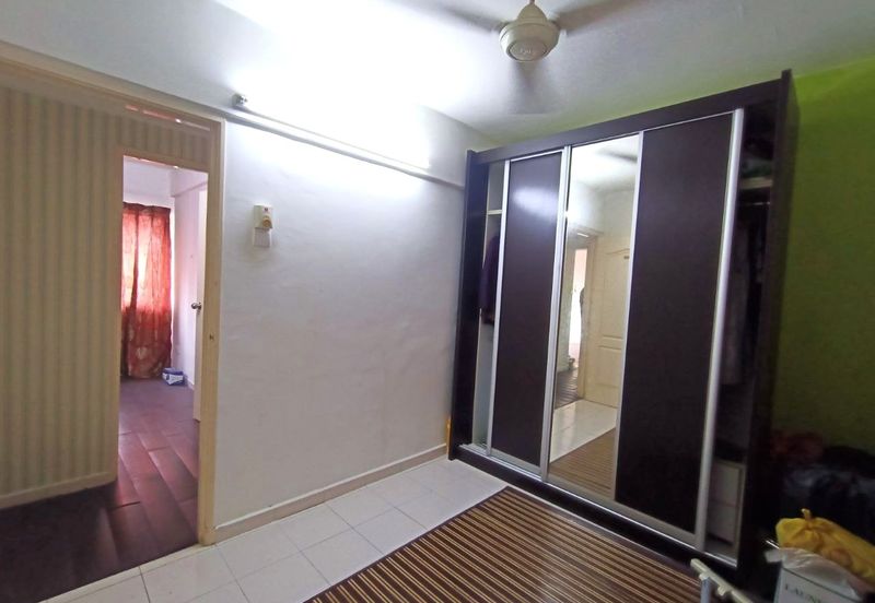 Sentul Utama Condominium