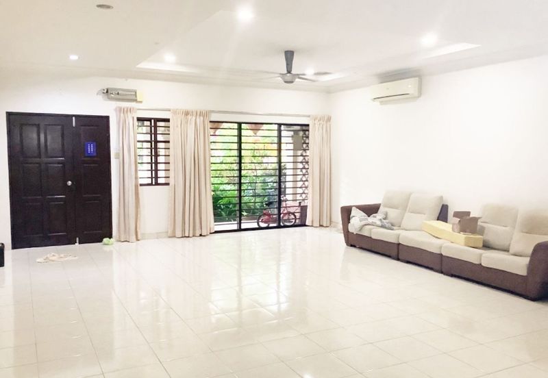 [GATED & GUARDED] DOUBLE STOREY TERRACE House Bandar Nusaputra Presint 1 Puchong