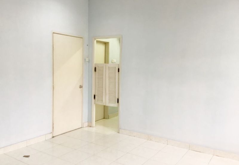 [GATED & GUARDED] DOUBLE STOREY TERRACE House Bandar Nusaputra Presint 1 Puchong