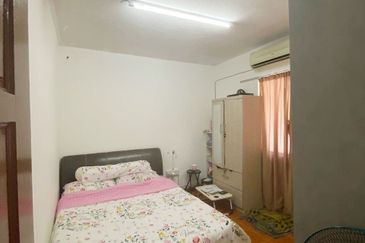 Flat Taman Melati Blok E