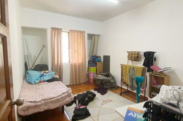 Flat Taman Melati Blok E