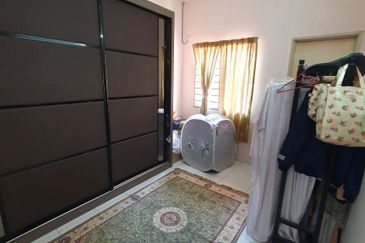 Jalan Setia Perdana U13/25F