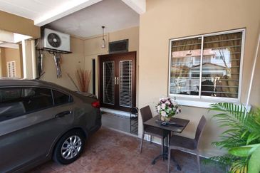 Jalan Setia Perdana U13/25F