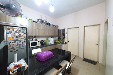 Jalan Setia Perdana U13/25F