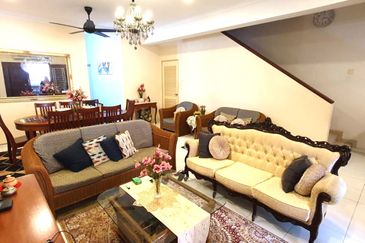 Jalan Setia Perdana U13/25F