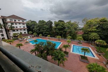 Sri Alam Condominium