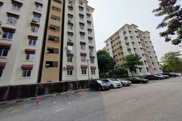 Seri Ixora, Seksyen 27 Shah Alam