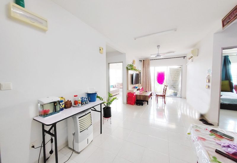 Residensi Laguna Biru 2