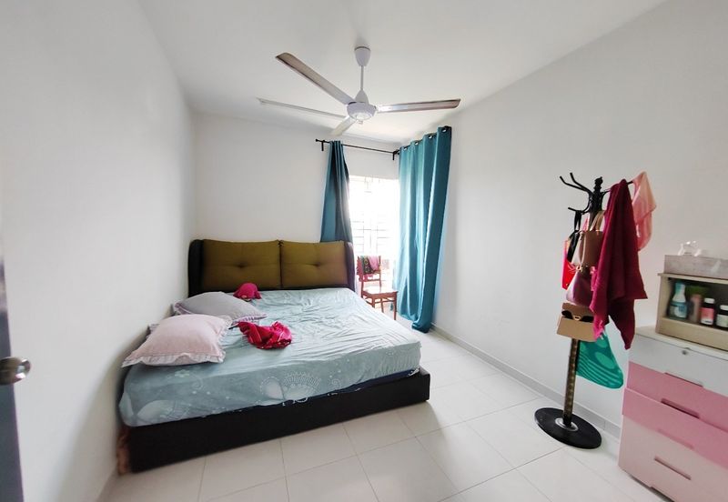 Residensi Laguna Biru 2