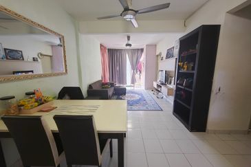 Alam Budiman Condominium (Pangsapuri Alam Budiman)