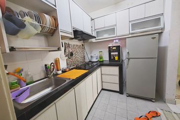 Alam Budiman Condominium (Pangsapuri Alam Budiman)