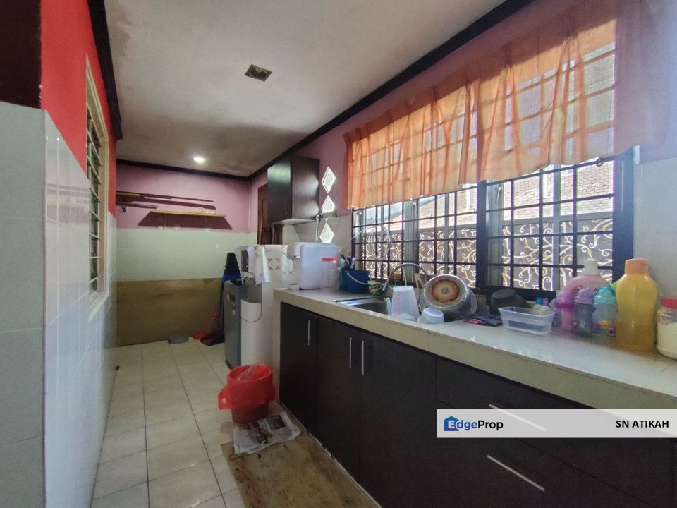 [RENOVATED] 1-STY Taman Matang Jaya, Sungai Buloh Selangor, Selangor, Sungai Buloh