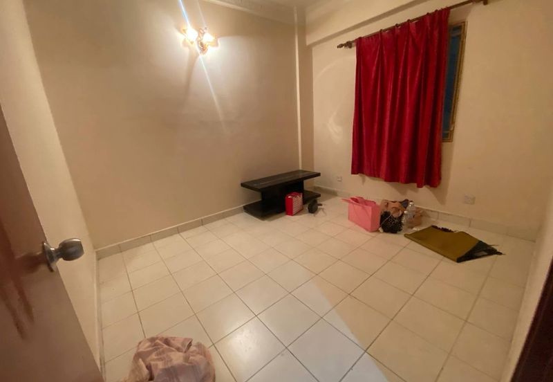 Pangsapuri Saujana Gombak