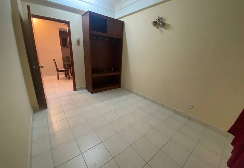 Pangsapuri Saujana Gombak