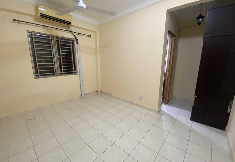 Pangsapuri Saujana Gombak