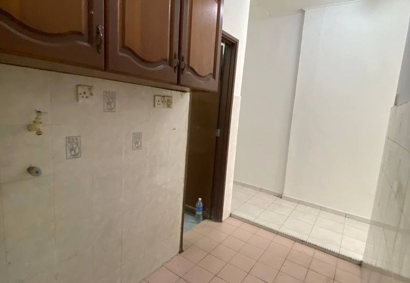 Taman Sri Batu Caves