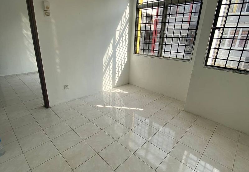 Taman Sri Batu Caves