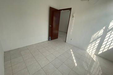 Taman Sri Batu Caves