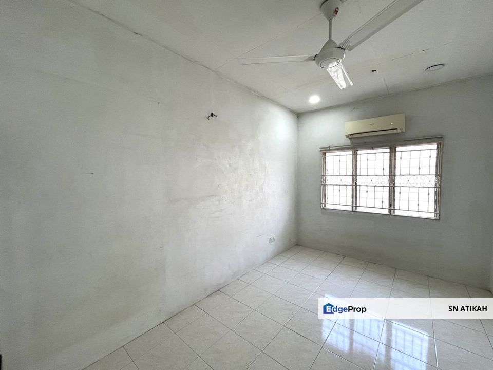 [BEBAS BANJIR] Double Storey Terrace Taman Bayu Perdana, Klang 20 x 85, Selangor, Klang
