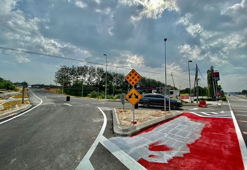 Bandar Baru Salak Tinggi