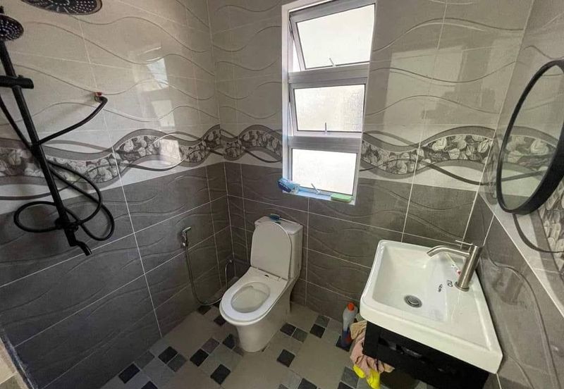 Bandar Tasik Senangin