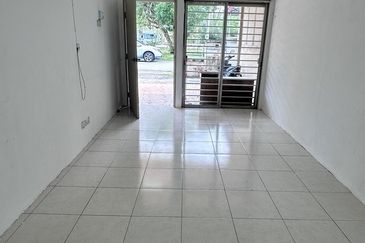 Jalan SP 9 @ Bandar Saujana Putra