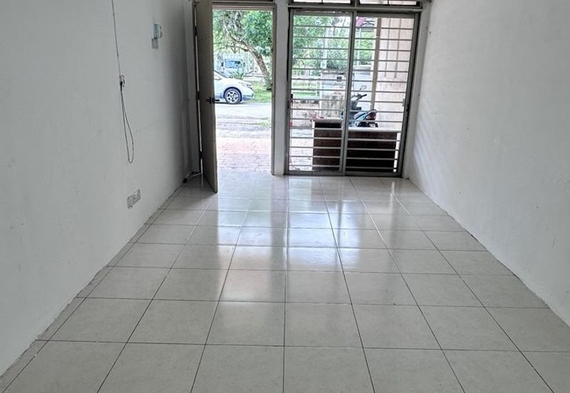 Jalan SP 9 @ Bandar Saujana Putra