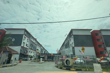 Pangsapuri Seri Saujana