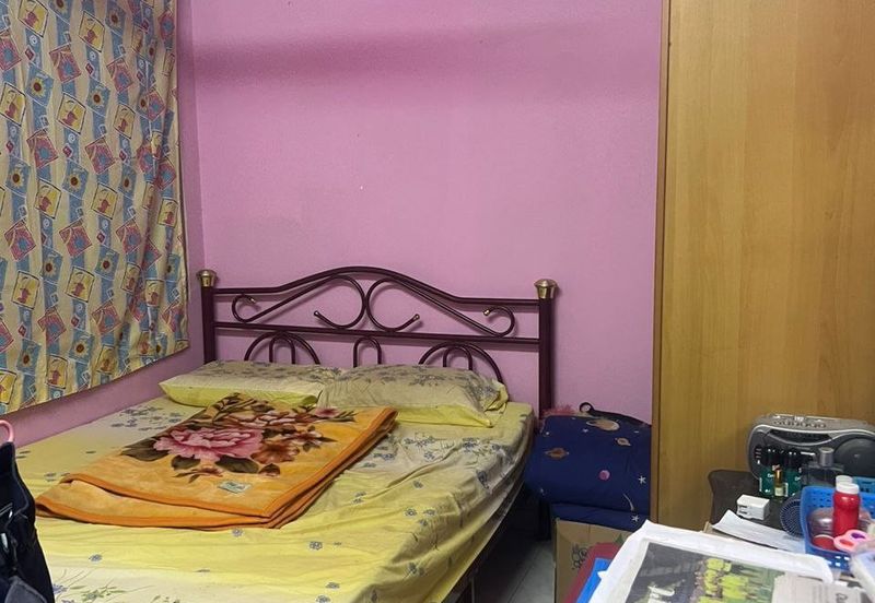 Meranti Apartment, Taman Subang Mewah