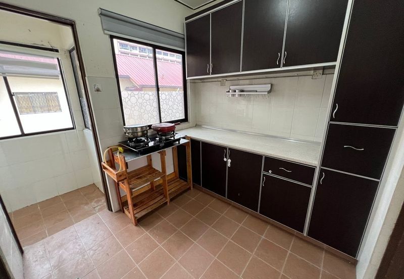 Flat Taman Melati Blok C