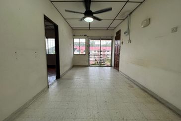 Flat Taman Melati Blok C