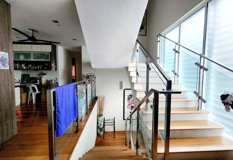 3 Storey Zero Lot Bungalow, Phase 1, USJ Height,  Subang Jaya