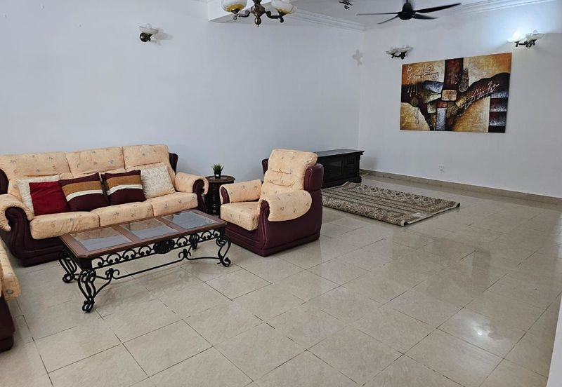 [WELL MAINTAINED] Double Storey Terrace Jalan Adang, Bukit Jelutong, Shah Alam