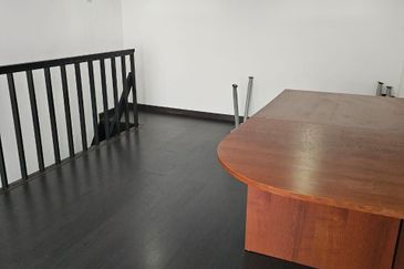 [WELL MAINTAINED] Double Storey Terrace Jalan Adang, Bukit Jelutong, Shah Alam