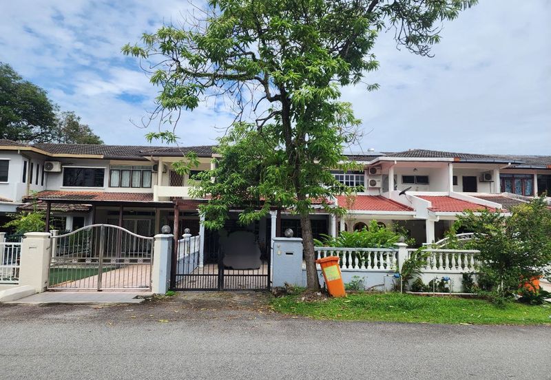 Seksyen 11, Shah Alam