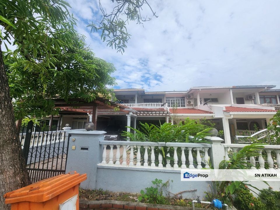 [FACING OPEN] Double Storey Terrace Intermediate Seksyen 11, Shah Alam, Selangor, Shah Alam